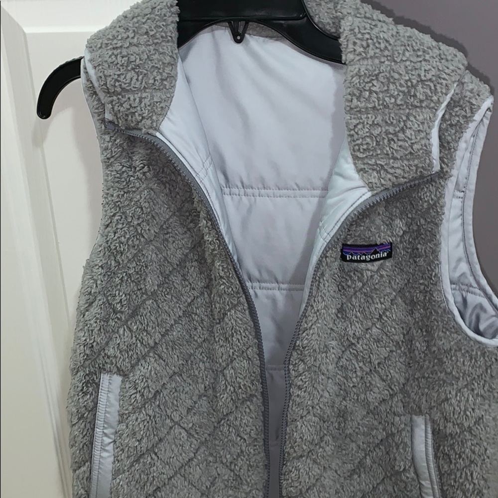 Gray Reversible Hooded Patagonia Vest Size S